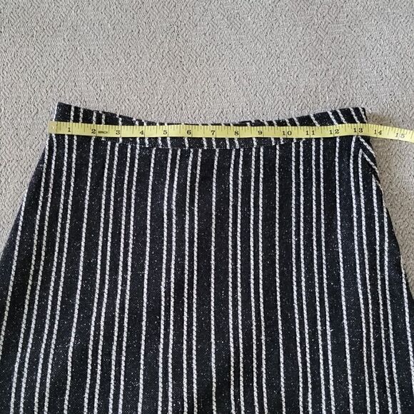 Urban Outfitters Black and White Striped Skirt - Size Small - Picture 6 of 11